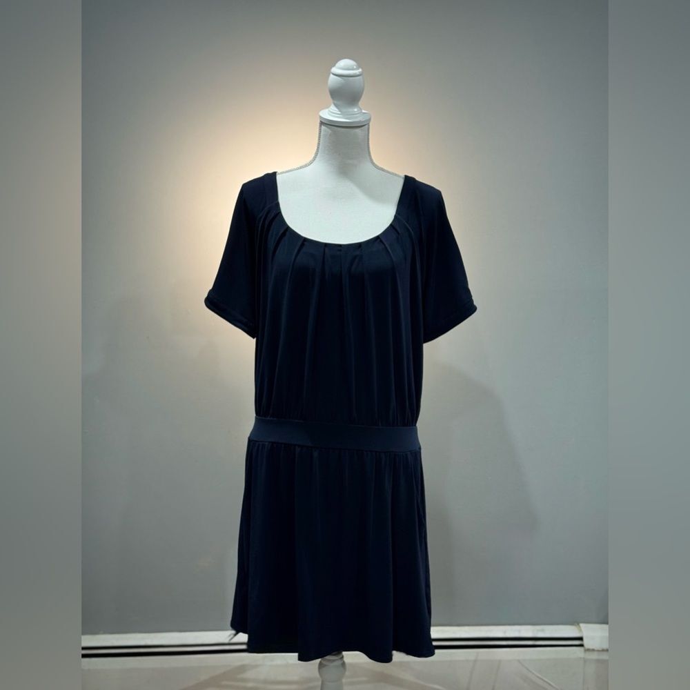 SALE! Navy Loft S/S Pleated Dress Size L EUC